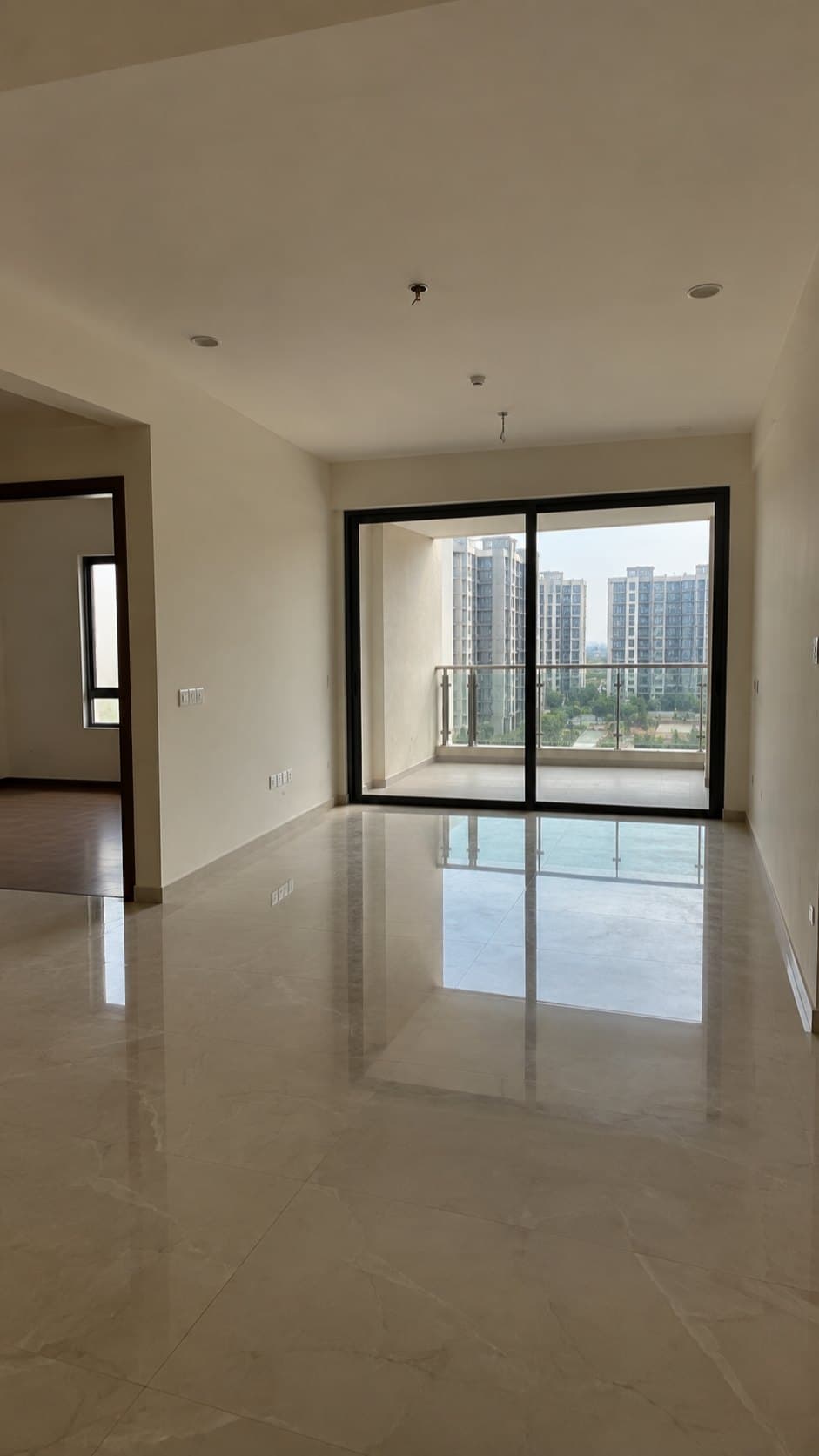 1,600 sqft apartment/flat in Chennai, sold on Gmore in Aug 2026